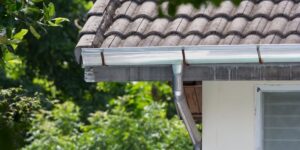 roof gutter